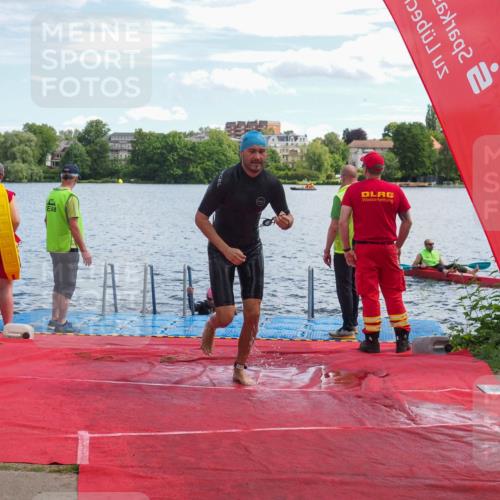 16.06.2024 - 7 Türme Triathlon KatJ http://msf.ph/oto/6315171 16.06.2024 11:22:50 Schwimmen 170 meine-sportfotos.de