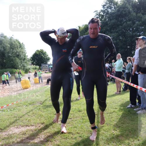 16.06.2024 - 26. Vierlanden-Triathlon Lena Gebhardt http://msf.ph/oto/6315233 16.06.2024 09:47:10 Schwimmen 4, 124, 4, 124 meine-sportfotos.de