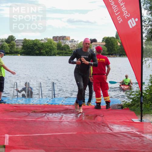 16.06.2024 - 7 Türme Triathlon KatJ http://msf.ph/oto/6315239 16.06.2024 11:22:56 Schwimmen 170 meine-sportfotos.de