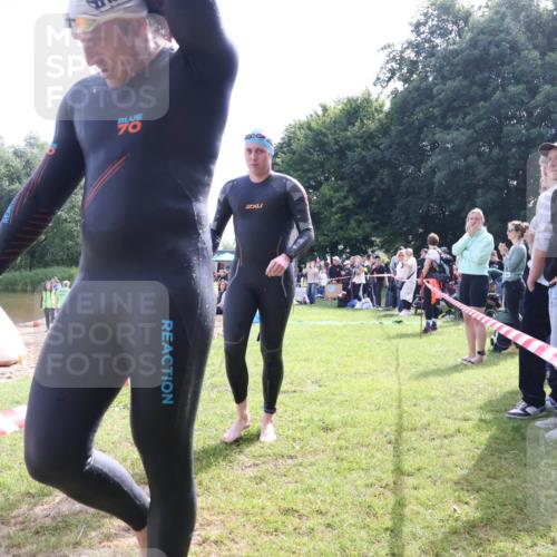 16.06.2024 - 26. Vierlanden-Triathlon Lena Gebhardt http://msf.ph/oto/6315245 16.06.2024 09:47:11 Schwimmen 4, 124, 4, 124 meine-sportfotos.de