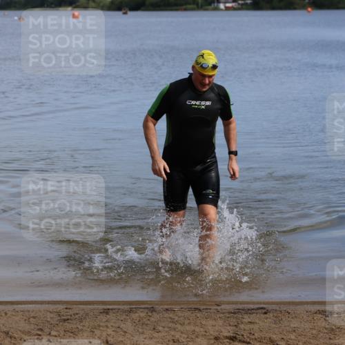 16.06.2024 - 26. Vierlanden-Triathlon Strokosch-Dieckow http://msf.ph/oto/6315305 16.06.2024 10:01:11 Schwimmen 149, 218, 149, 218 meine-sportfotos.de