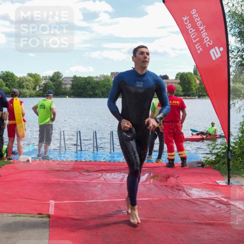 16.06.2024 - 7 Türme Triathlon KatJ http://msf.ph/oto/6315309 16.06.2024 11:23:03 Schwimmen  meine-sportfotos.de