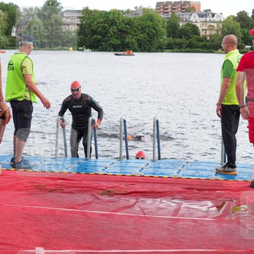 16.06.2024 - 7 Türme Triathlon KatJ http://msf.ph/oto/6315314 16.06.2024 11:24:15 Schwimmen 161, 184, 257 meine-sportfotos.de