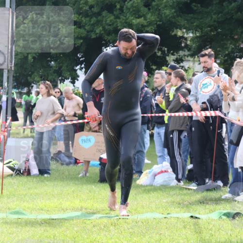 16.06.2024 - 26. Vierlanden-Triathlon Lena Gebhardt http://msf.ph/oto/6315317 16.06.2024 09:48:21 Schwimmen 78, 171, 78, 171 meine-sportfotos.de