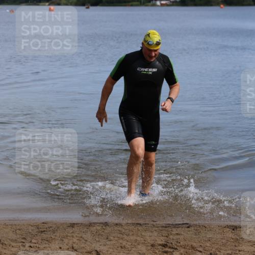 16.06.2024 - 26. Vierlanden-Triathlon Strokosch-Dieckow http://msf.ph/oto/6315334 16.06.2024 10:01:11 Schwimmen 149, 218, 149, 218 meine-sportfotos.de