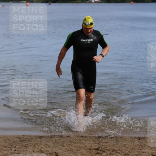 16.06.2024 - 26. Vierlanden-Triathlon Strokosch-Dieckow http://msf.ph/oto/6315348 16.06.2024 10:01:11 Schwimmen 149, 218, 149, 218 meine-sportfotos.de