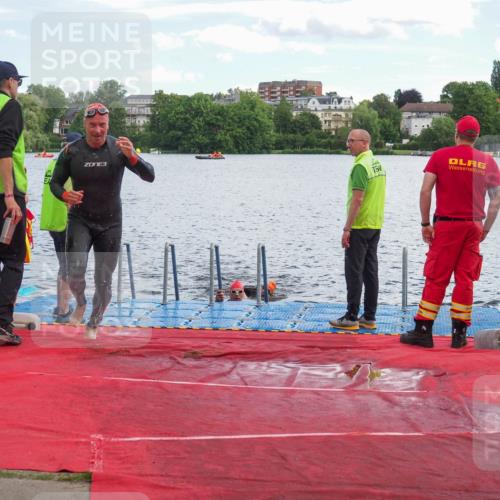 16.06.2024 - 7 Türme Triathlon KatJ http://msf.ph/oto/6315349 16.06.2024 11:24:18 Schwimmen 161, 184, 257 meine-sportfotos.de