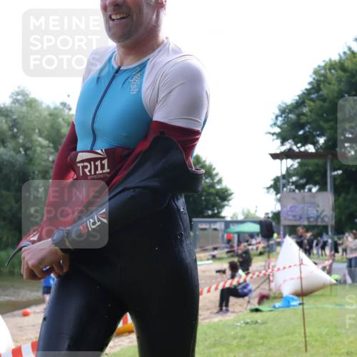 16.06.2024 - 26. Vierlanden-Triathlon Lena Gebhardt http://msf.ph/oto/6315358 16.06.2024 09:48:29 Schwimmen 78, 78 meine-sportfotos.de