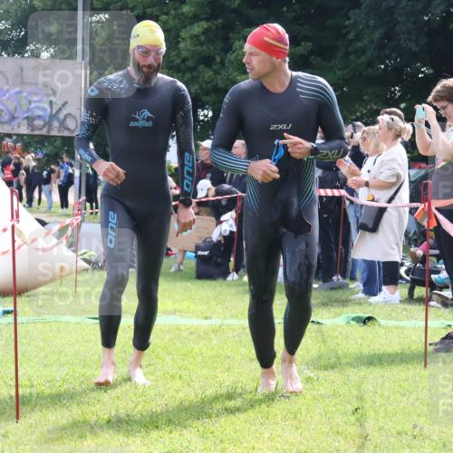 16.06.2024 - 26. Vierlanden-Triathlon Lena Gebhardt http://msf.ph/oto/6315370 16.06.2024 09:48:54 Schwimmen 72, 100, 112, 72, 100, 112 meine-sportfotos.de