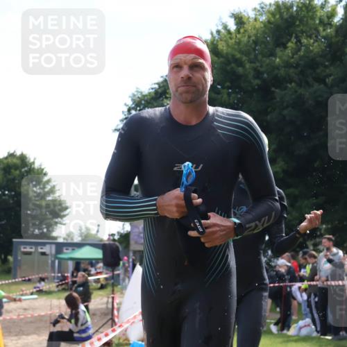 16.06.2024 - 26. Vierlanden-Triathlon Lena Gebhardt http://msf.ph/oto/6315381 16.06.2024 09:48:56 Schwimmen 72, 100, 112, 72, 100, 112 meine-sportfotos.de