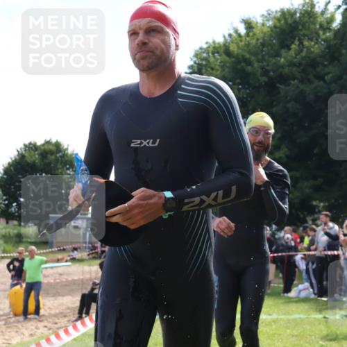 16.06.2024 - 26. Vierlanden-Triathlon Lena Gebhardt http://msf.ph/oto/6315385 16.06.2024 09:48:56 Schwimmen 72, 100, 112, 72, 100, 112 meine-sportfotos.de