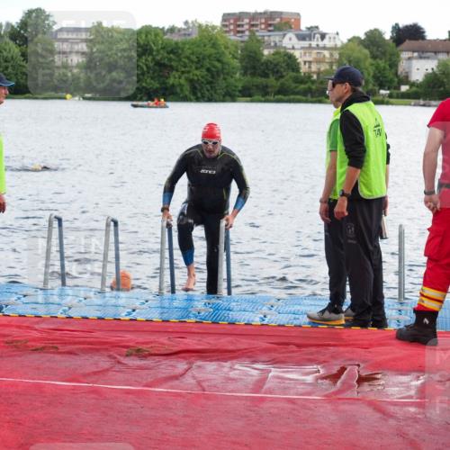 16.06.2024 - 7 Türme Triathlon KatJ http://msf.ph/oto/6315422 16.06.2024 11:24:25 Schwimmen 161, 257 meine-sportfotos.de