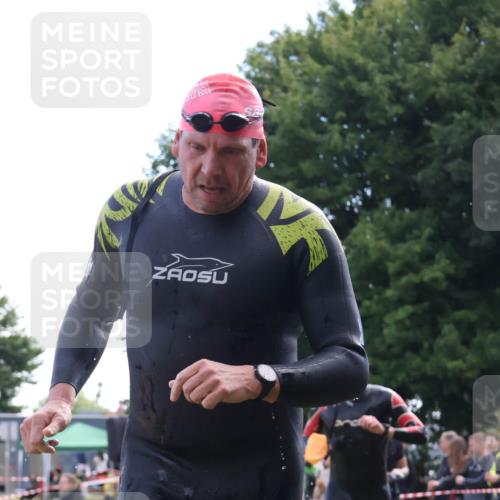 16.06.2024 - 26. Vierlanden-Triathlon Lena Gebhardt http://msf.ph/oto/6315452 16.06.2024 09:49:29 Schwimmen 27, 139, 174, 27, 139, 174 meine-sportfotos.de