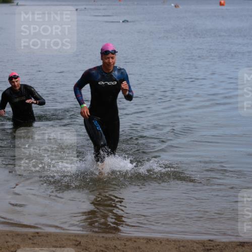 16.06.2024 - 26. Vierlanden-Triathlon Strokosch-Dieckow http://msf.ph/oto/6315480 16.06.2024 10:01:16 Schwimmen 149, 209, 218, 149, 209, 218 meine-sportfotos.de