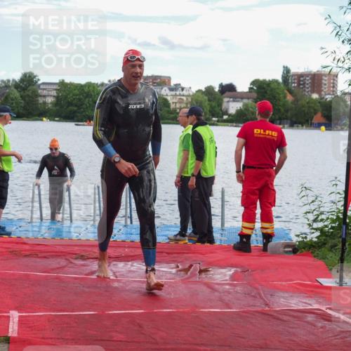 16.06.2024 - 7 Türme Triathlon KatJ http://msf.ph/oto/6315492 16.06.2024 11:24:31 Schwimmen 161, 257 meine-sportfotos.de