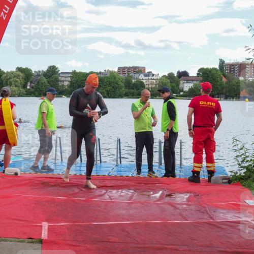 16.06.2024 - 7 Türme Triathlon KatJ http://msf.ph/oto/6315516 16.06.2024 11:24:37 Schwimmen 161, 257 meine-sportfotos.de