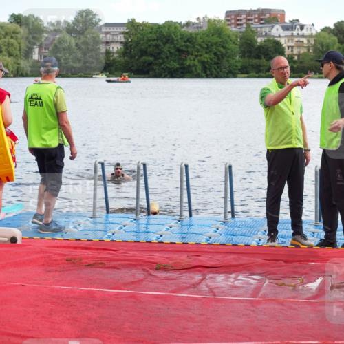 16.06.2024 - 7 Türme Triathlon KatJ http://msf.ph/oto/6315553 16.06.2024 11:25:02 Schwimmen 265, 276 meine-sportfotos.de