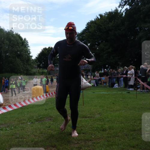 16.06.2024 - 26. Vierlanden-Triathlon Lena Gebhardt http://msf.ph/oto/6315558 16.06.2024 09:50:14 Schwimmen 79, 79 meine-sportfotos.de