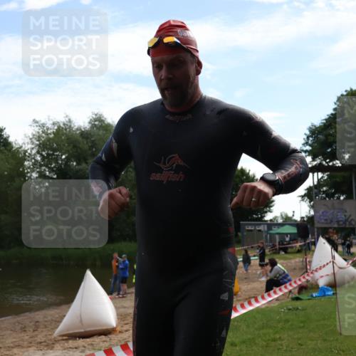 16.06.2024 - 26. Vierlanden-Triathlon Lena Gebhardt http://msf.ph/oto/6315561 16.06.2024 09:50:14 Schwimmen 79, 79 meine-sportfotos.de