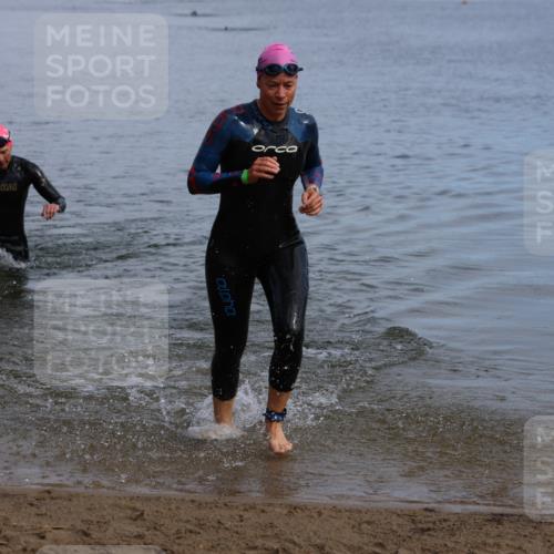 16.06.2024 - 26. Vierlanden-Triathlon Strokosch-Dieckow http://msf.ph/oto/6315610 16.06.2024 10:01:17 Schwimmen 149, 209, 218, 149, 209, 218 meine-sportfotos.de