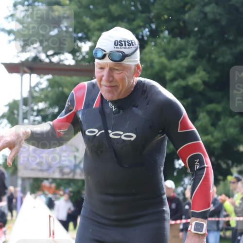 16.06.2024 - 26. Vierlanden-Triathlon Lena Gebhardt http://msf.ph/oto/6315668 16.06.2024 09:51:33 Schwimmen 19, 140, 19, 140 meine-sportfotos.de