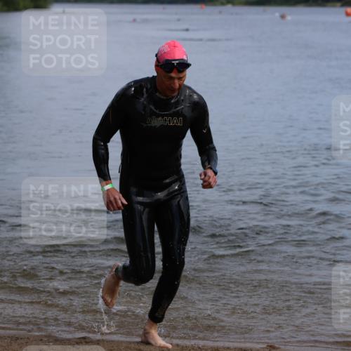16.06.2024 - 26. Vierlanden-Triathlon Strokosch-Dieckow http://msf.ph/oto/6315762 16.06.2024 10:01:22 Schwimmen 149, 209, 218, 149, 209, 218 meine-sportfotos.de