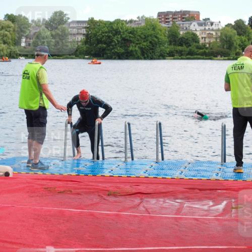 16.06.2024 - 7 Türme Triathlon KatJ http://msf.ph/oto/6315788 16.06.2024 11:26:20 Schwimmen 146, 185 meine-sportfotos.de