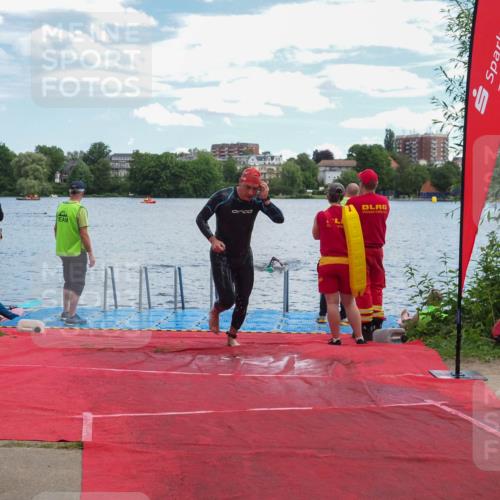16.06.2024 - 7 Türme Triathlon KatJ http://msf.ph/oto/6315820 16.06.2024 11:26:23 Schwimmen 146, 185 meine-sportfotos.de