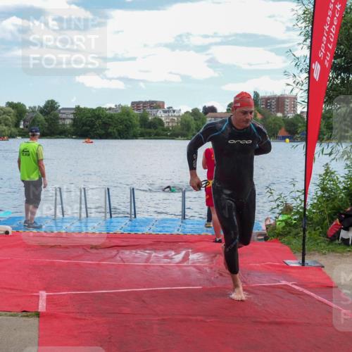 16.06.2024 - 7 Türme Triathlon KatJ http://msf.ph/oto/6315843 16.06.2024 11:26:23 Schwimmen 146, 185 meine-sportfotos.de