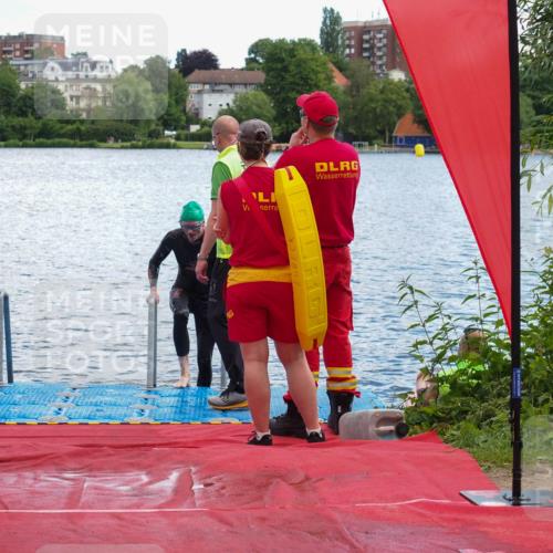 16.06.2024 - 7 Türme Triathlon KatJ http://msf.ph/oto/6315858 16.06.2024 11:26:45 Schwimmen 146 meine-sportfotos.de