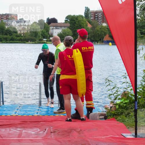 16.06.2024 - 7 Türme Triathlon KatJ http://msf.ph/oto/6315860 16.06.2024 11:26:46 Schwimmen 146 meine-sportfotos.de
