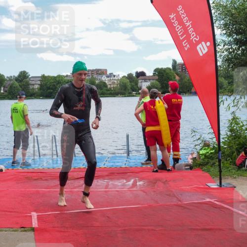 16.06.2024 - 7 Türme Triathlon KatJ http://msf.ph/oto/6315906 16.06.2024 11:26:50 Schwimmen 146 meine-sportfotos.de