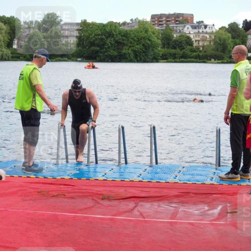 16.06.2024 - 7 Türme Triathlon KatJ http://msf.ph/oto/6315933 16.06.2024 11:27:27 Schwimmen 256 meine-sportfotos.de