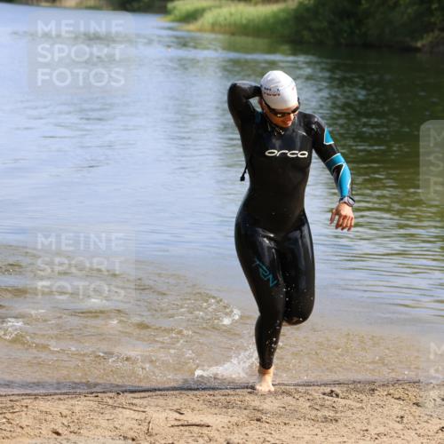 16.06.2024 - 26. Vierlanden-Triathlon Strokosch-Dieckow http://msf.ph/oto/6315942 16.06.2024 10:02:44 Schwimmen 226, 226 meine-sportfotos.de