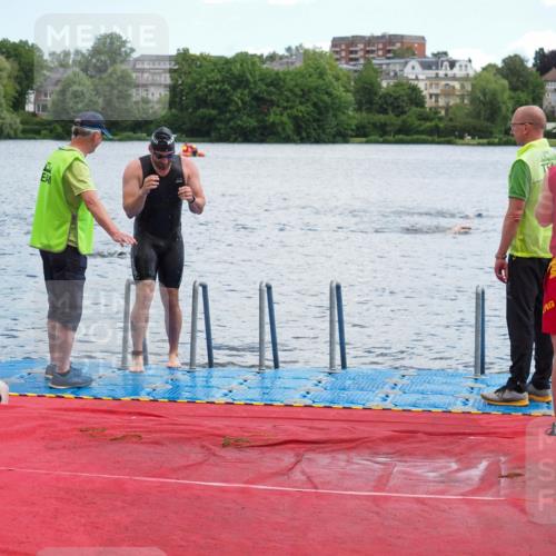 16.06.2024 - 7 Türme Triathlon KatJ http://msf.ph/oto/6315944 16.06.2024 11:27:28 Schwimmen 256 meine-sportfotos.de