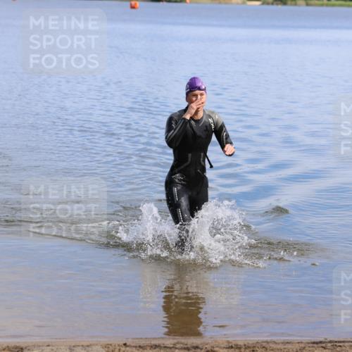 16.06.2024 - 26. Vierlanden-Triathlon Strokosch-Dieckow http://msf.ph/oto/6315974 16.06.2024 10:03:13 Schwimmen 225, 225 meine-sportfotos.de