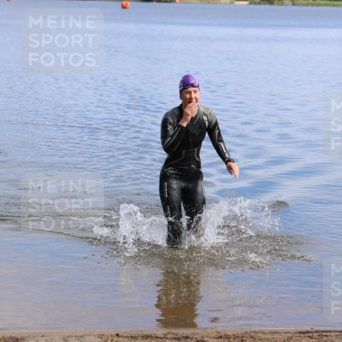 16.06.2024 - 26. Vierlanden-Triathlon Strokosch-Dieckow http://msf.ph/oto/6315985 16.06.2024 10:03:13 Schwimmen 225, 225 meine-sportfotos.de