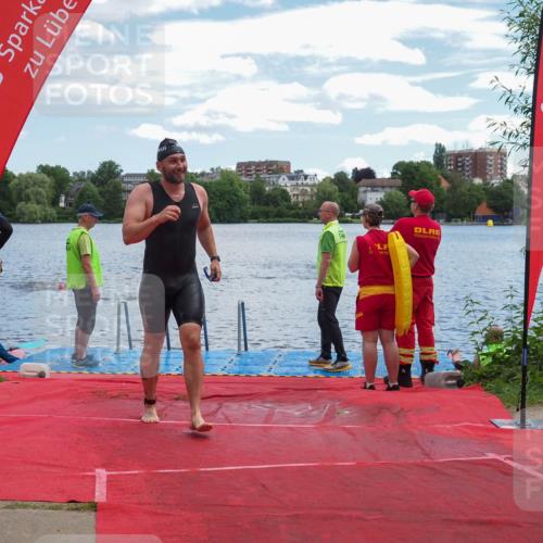 16.06.2024 - 7 Türme Triathlon KatJ http://msf.ph/oto/6316000 16.06.2024 11:27:33 Schwimmen 256 meine-sportfotos.de