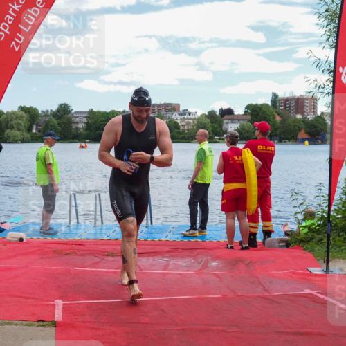 16.06.2024 - 7 Türme Triathlon KatJ http://msf.ph/oto/6316015 16.06.2024 11:27:34 Schwimmen 236, 256 meine-sportfotos.de