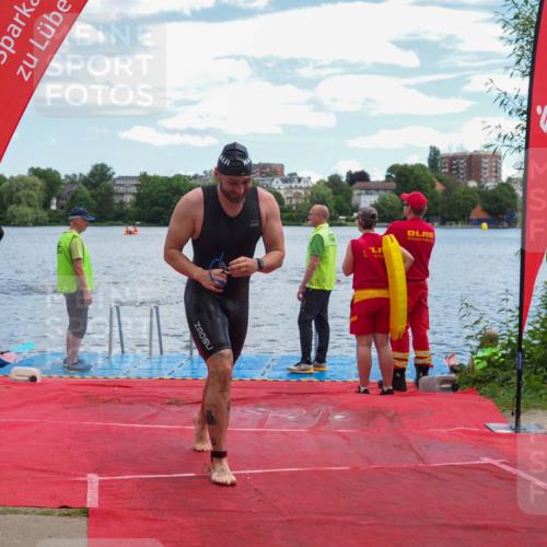 16.06.2024 - 7 Türme Triathlon KatJ http://msf.ph/oto/6316020 16.06.2024 11:27:34 Schwimmen 236, 256 meine-sportfotos.de