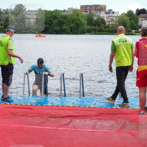 16.06.2024 - 7 Türme Triathlon KatJ http://msf.ph/oto/6316027 16.06.2024 11:27:58 Schwimmen 236, 251, 258, 266 meine-sportfotos.de