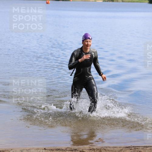 16.06.2024 - 26. Vierlanden-Triathlon Strokosch-Dieckow http://msf.ph/oto/6316030 16.06.2024 10:03:14 Schwimmen 225, 225 meine-sportfotos.de