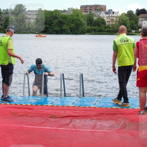 16.06.2024 - 7 Türme Triathlon KatJ http://msf.ph/oto/6316033 16.06.2024 11:27:59 Schwimmen 236, 251, 258, 266 meine-sportfotos.de