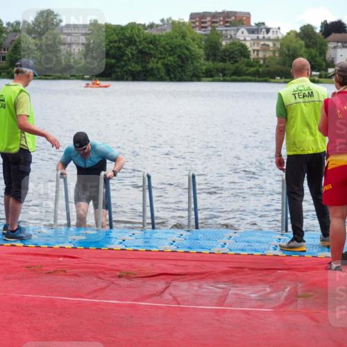 16.06.2024 - 7 Türme Triathlon KatJ http://msf.ph/oto/6316039 16.06.2024 11:27:59 Schwimmen 236, 251, 258, 266 meine-sportfotos.de