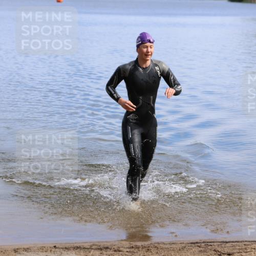 16.06.2024 - 26. Vierlanden-Triathlon Strokosch-Dieckow http://msf.ph/oto/6316092 16.06.2024 10:03:14 Schwimmen 225, 225 meine-sportfotos.de