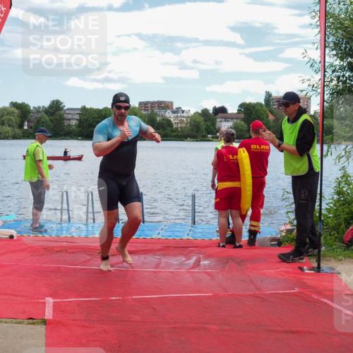 16.06.2024 - 7 Türme Triathlon KatJ http://msf.ph/oto/6316106 16.06.2024 11:28:04 Schwimmen 236, 251, 258, 266 meine-sportfotos.de
