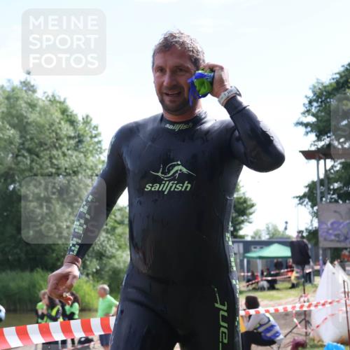 16.06.2024 - 26. Vierlanden-Triathlon Lena Gebhardt http://msf.ph/oto/6316115 16.06.2024 09:54:50 Schwimmen 119, 119 meine-sportfotos.de