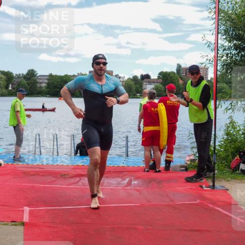 16.06.2024 - 7 Türme Triathlon KatJ http://msf.ph/oto/6316117 16.06.2024 11:28:05 Schwimmen 236, 251, 258, 266 meine-sportfotos.de