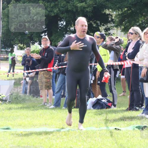 16.06.2024 - 26. Vierlanden-Triathlon Lena Gebhardt http://msf.ph/oto/6316123 16.06.2024 09:55:23 Schwimmen 132, 132 meine-sportfotos.de