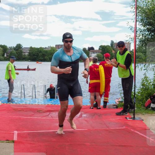 16.06.2024 - 7 Türme Triathlon KatJ http://msf.ph/oto/6316124 16.06.2024 11:28:05 Schwimmen 236, 251, 258, 266 meine-sportfotos.de